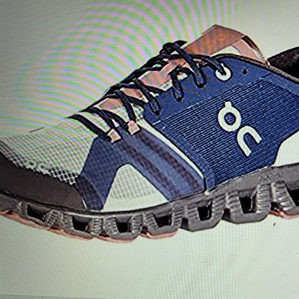 ON Cloud women's X Shift Sneakers